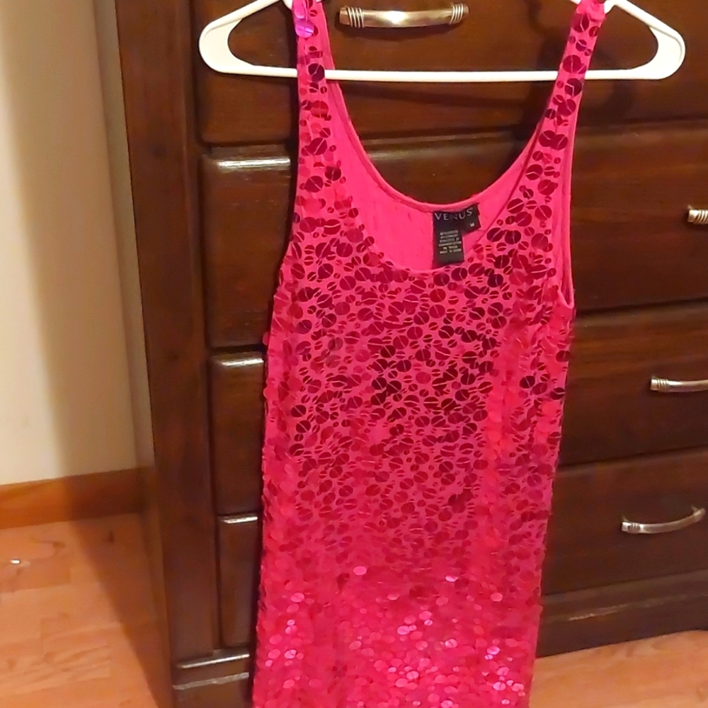 VENUS, Medium, Pink